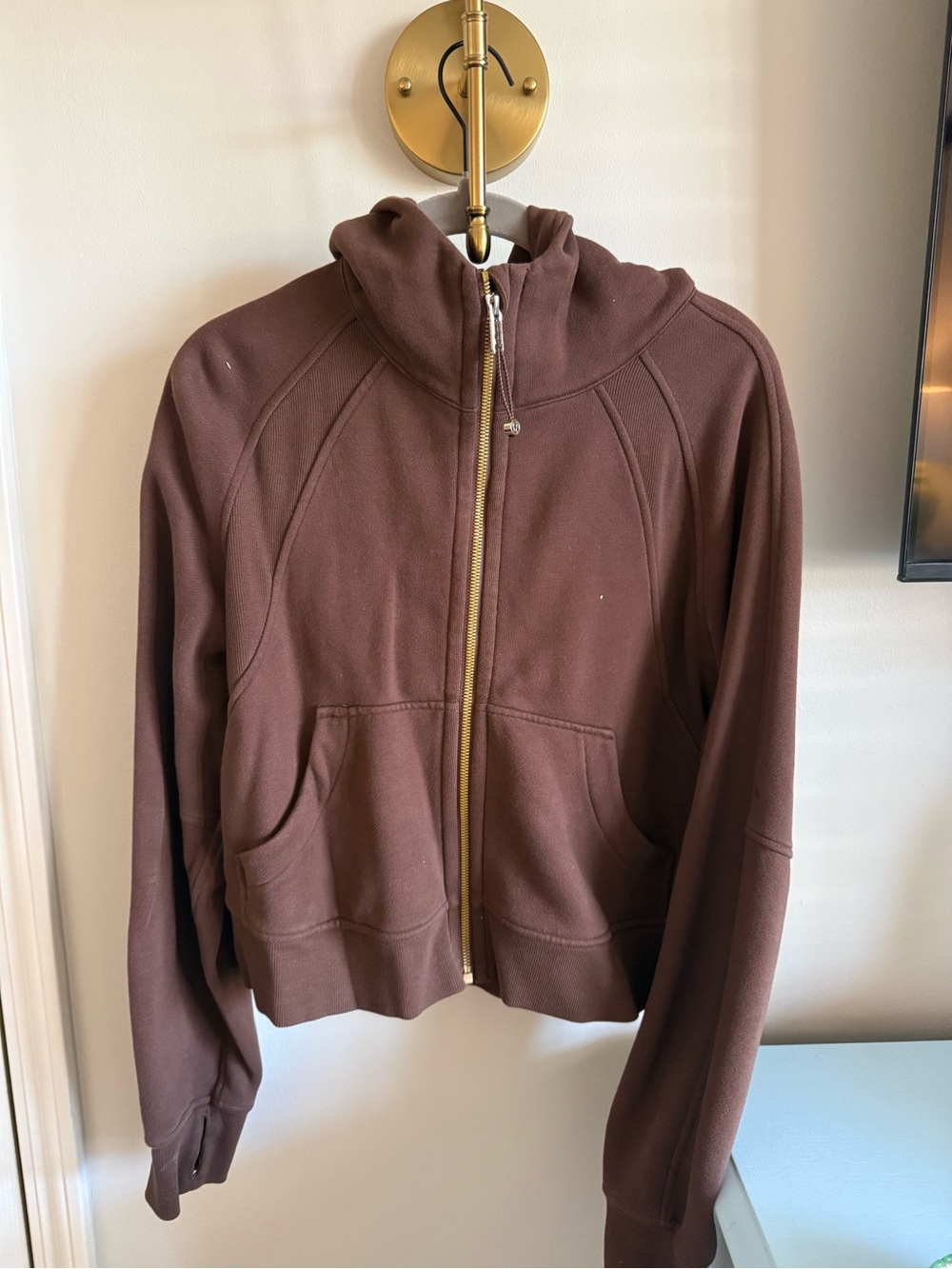XS/S Cropped Lulu Lemon Women’s Brown Full-Zip Hoodie
